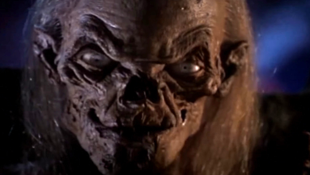 Illustration for article titled 5 Episodes Of ‘Tales From The Crypt’ Where The Crypt Keeper Is Too
Angry That Sinéad O’Connor Tore Up A Picture Of The Pope To Introduce Any Scary
Stories